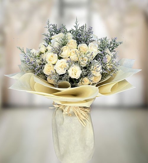 Excelant White Roses Bouquet